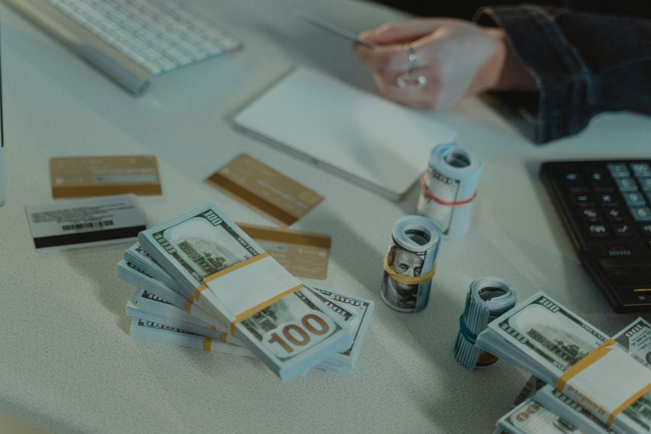 Tope tasas tarjetas BCRA: qué cambia en septiembre y cómo zafar de la rueda